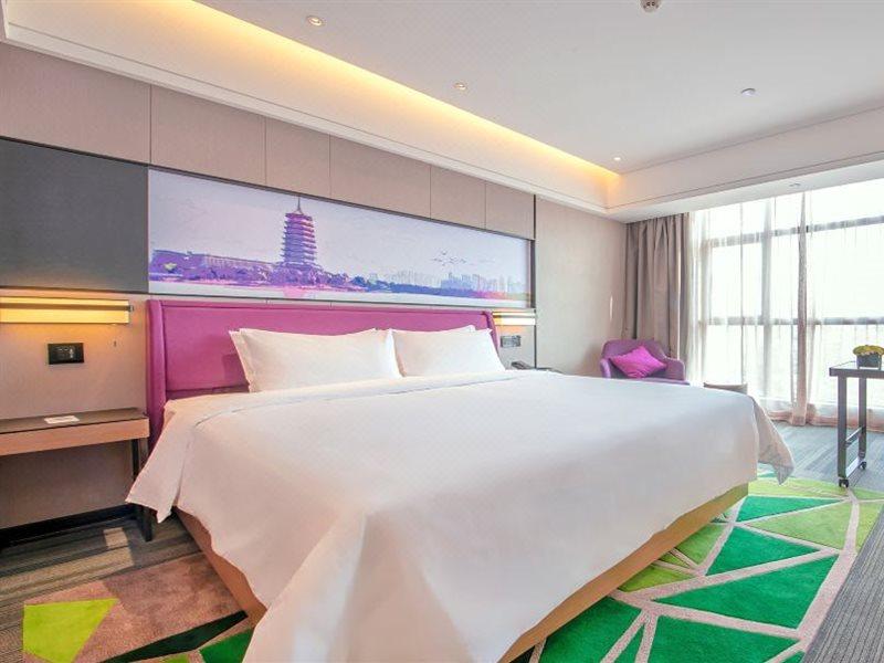 Hotel Hampton By Hilton Nanning Wuxiang Extérieur photo